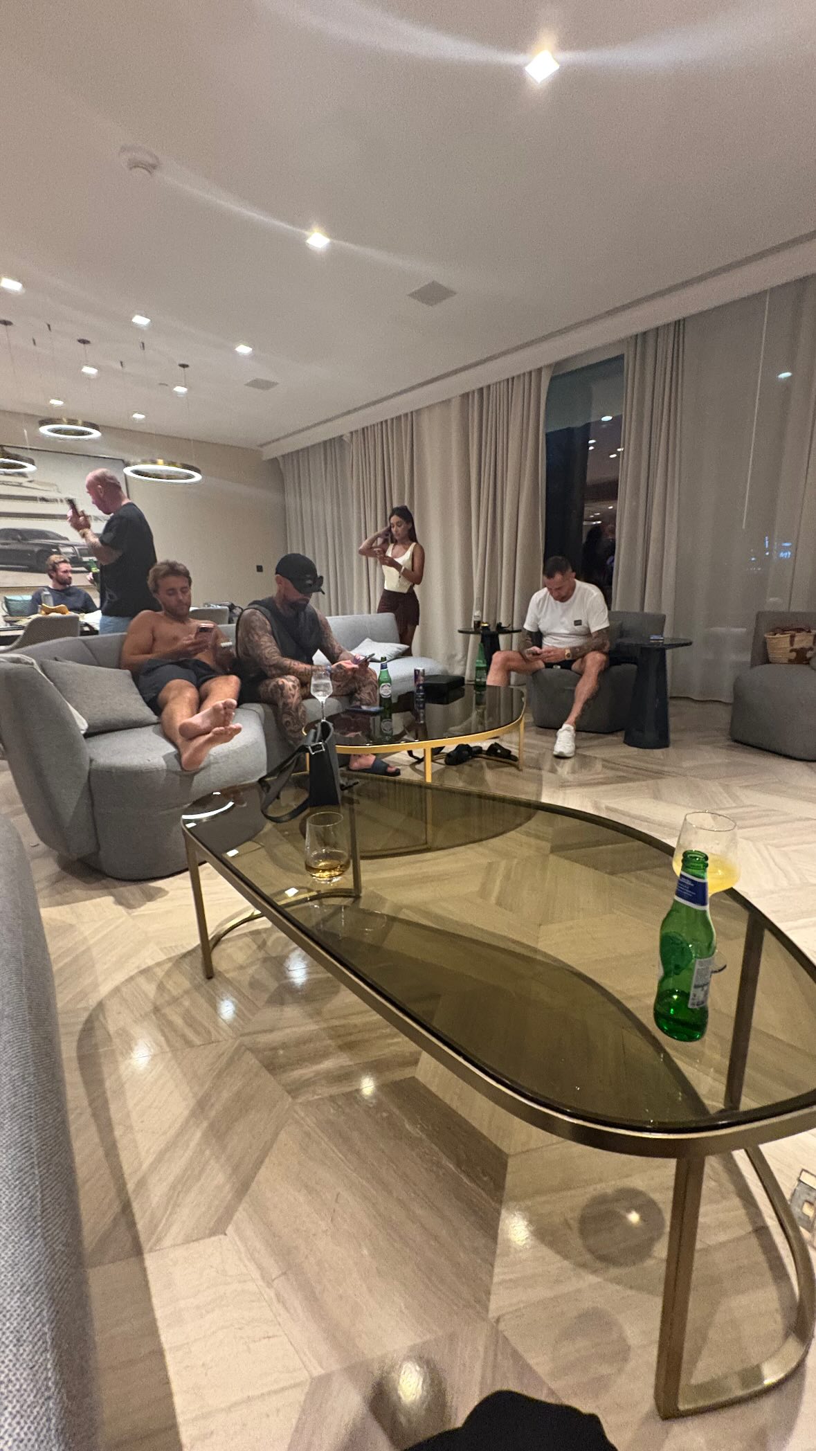 paula_valentina_gomez instagram image archive image