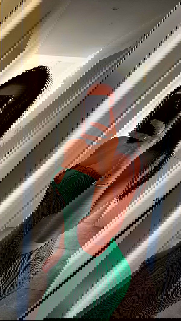 paula_valentina_gomez image ~ Altpins