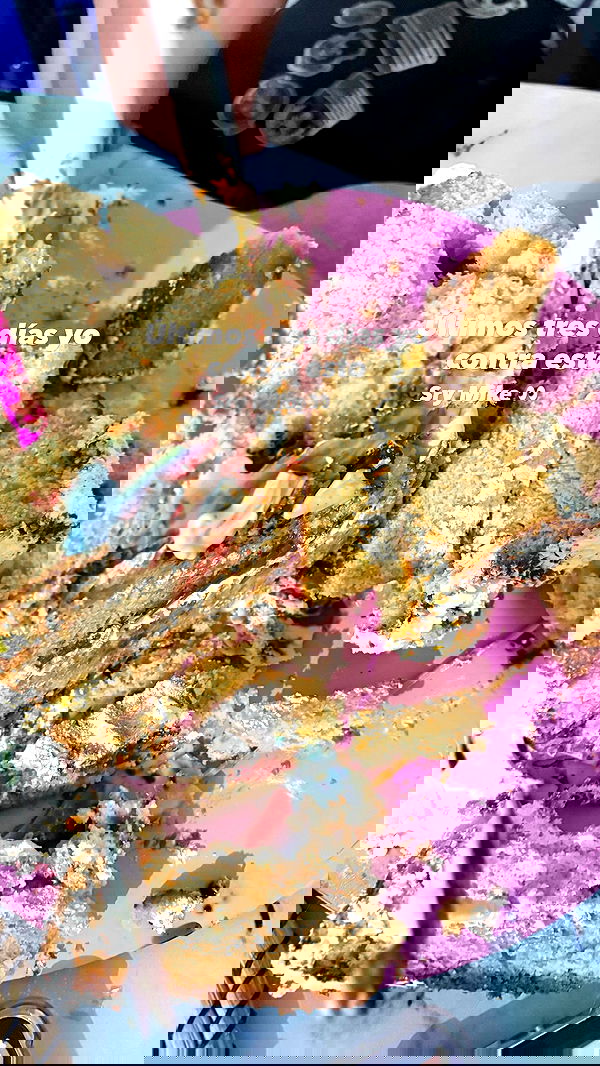 paula_valentina_gomez image ~ Altpins