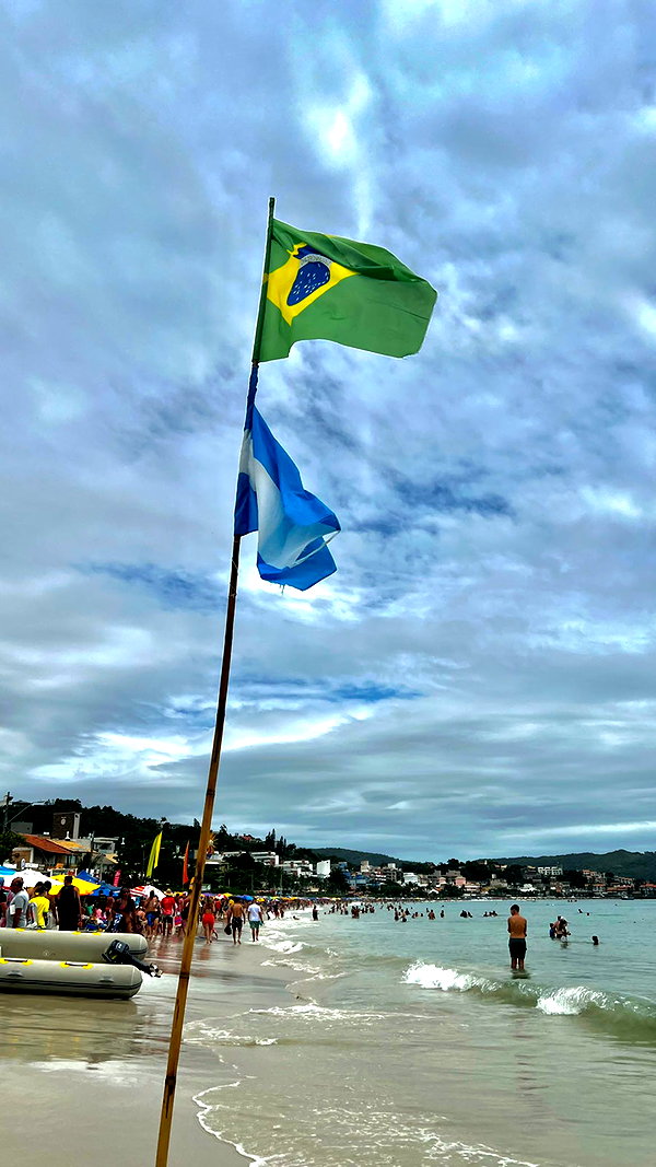 pauuuferreira_ instagram image archive image