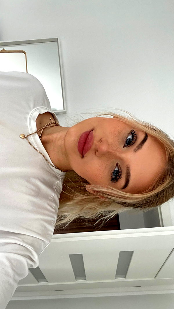 pavoxy instagram image archive image