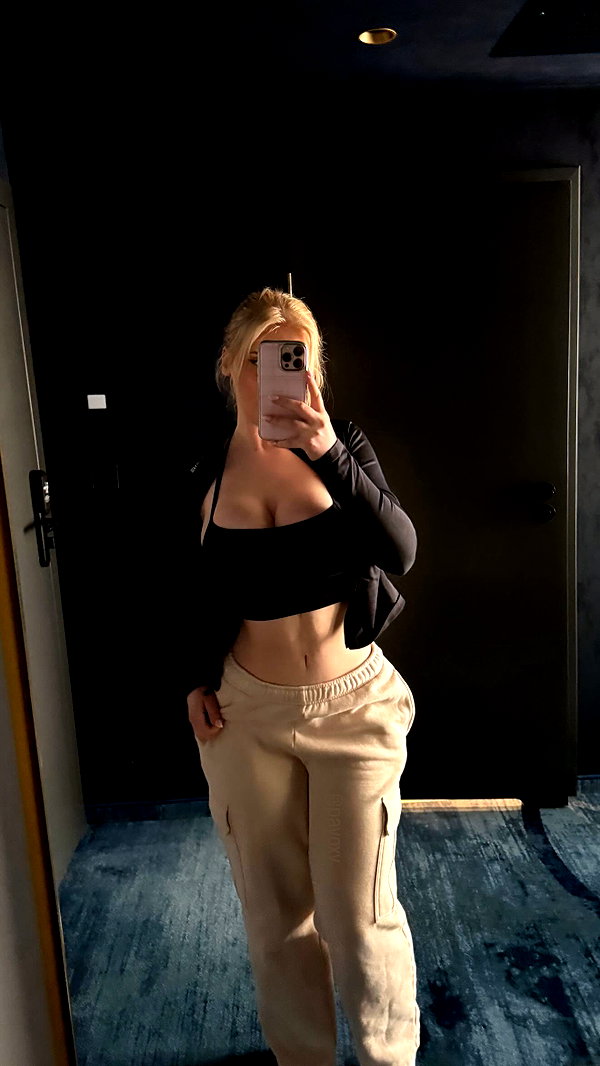 pavoxy instagram image archive image