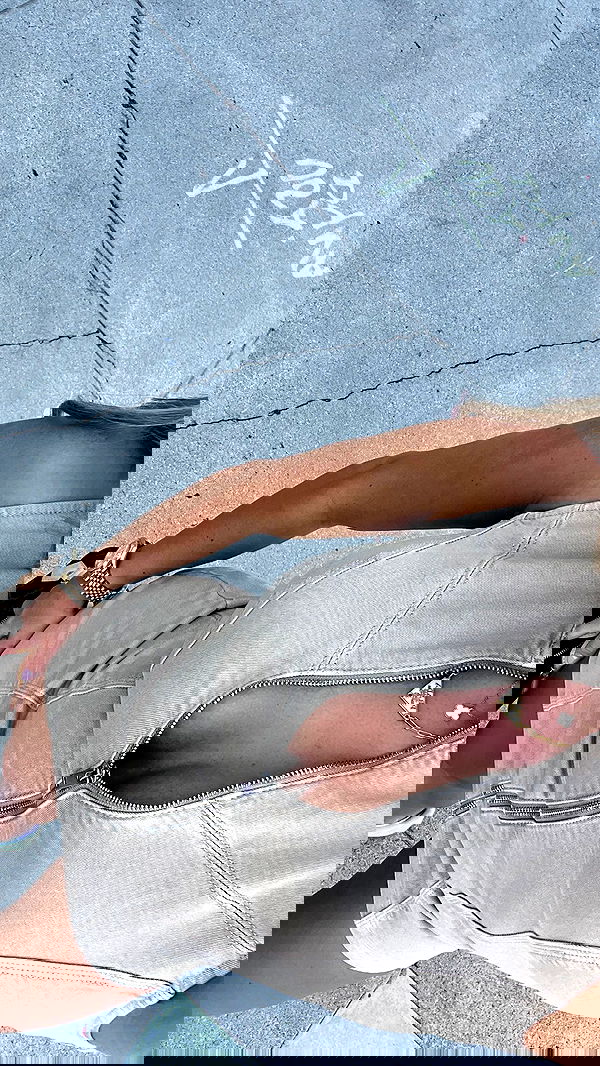 payton.r payton.r archive image