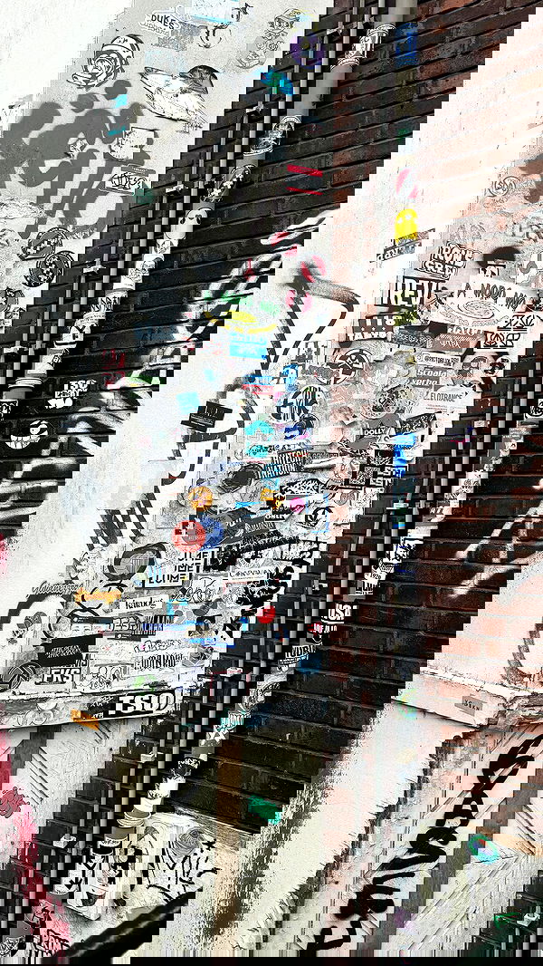 qiyokiuu qiyokiuu archive image