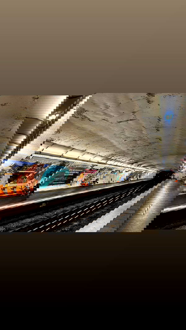 qiyokiuu qiyokiuu archive image