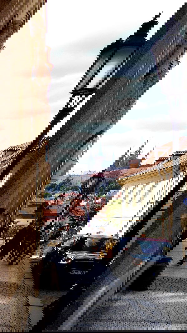 qiyokiuu qiyokiuu archive image