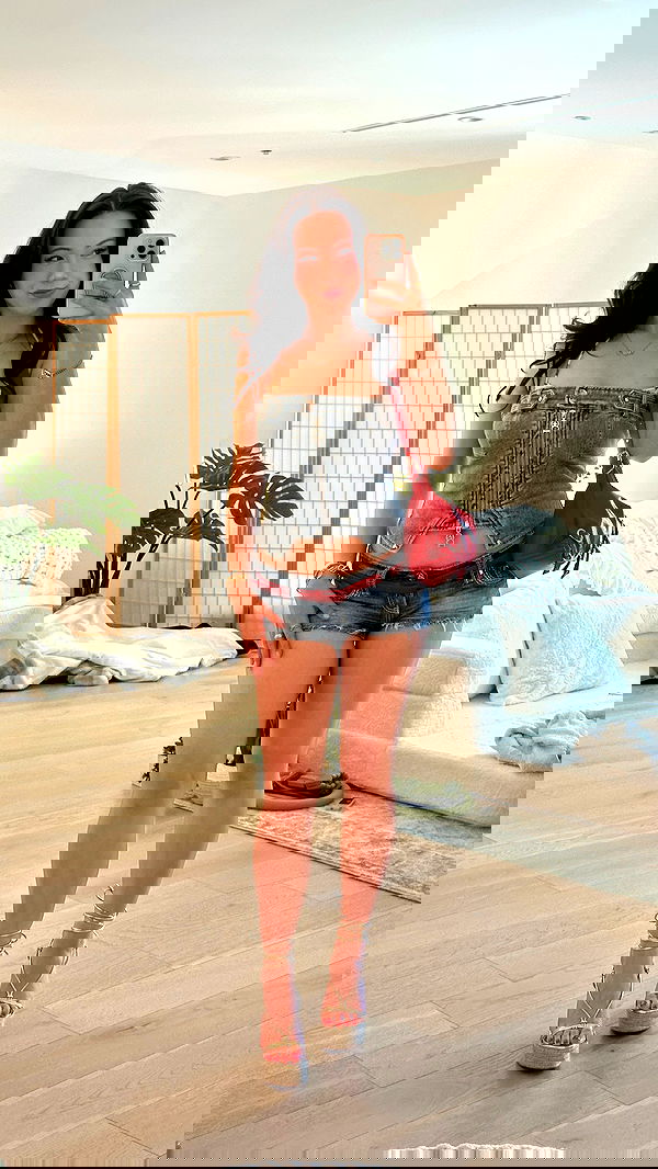 quarterjade quarterjade archive image