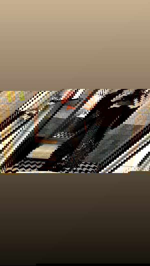 quincymood quincymood archive image