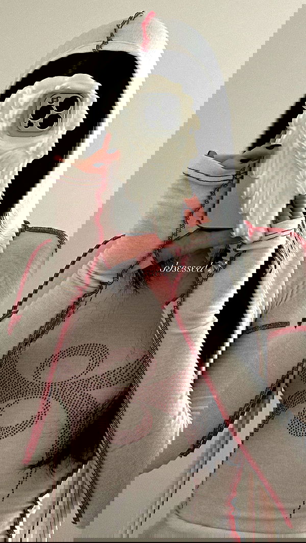 quincymood quincymood archive image