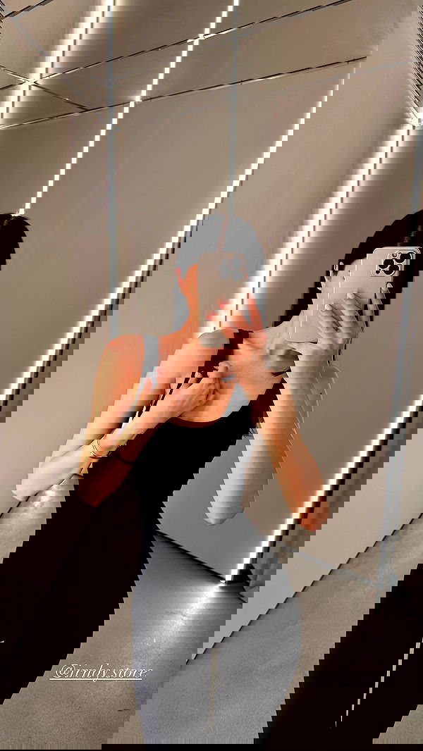 quincymood quincymood archive image