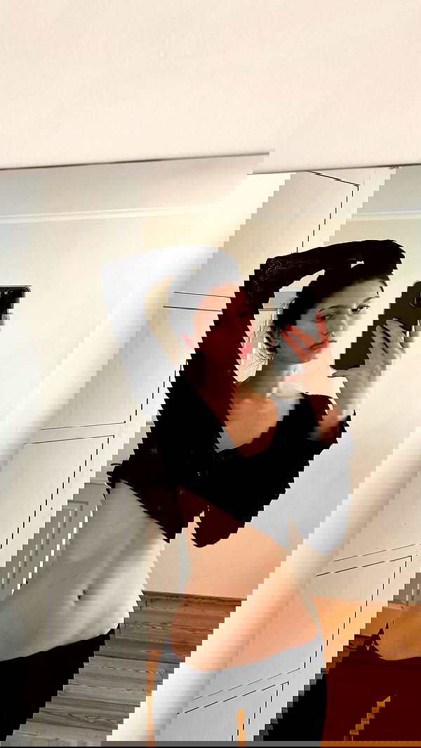 quincymood quincymood archive image