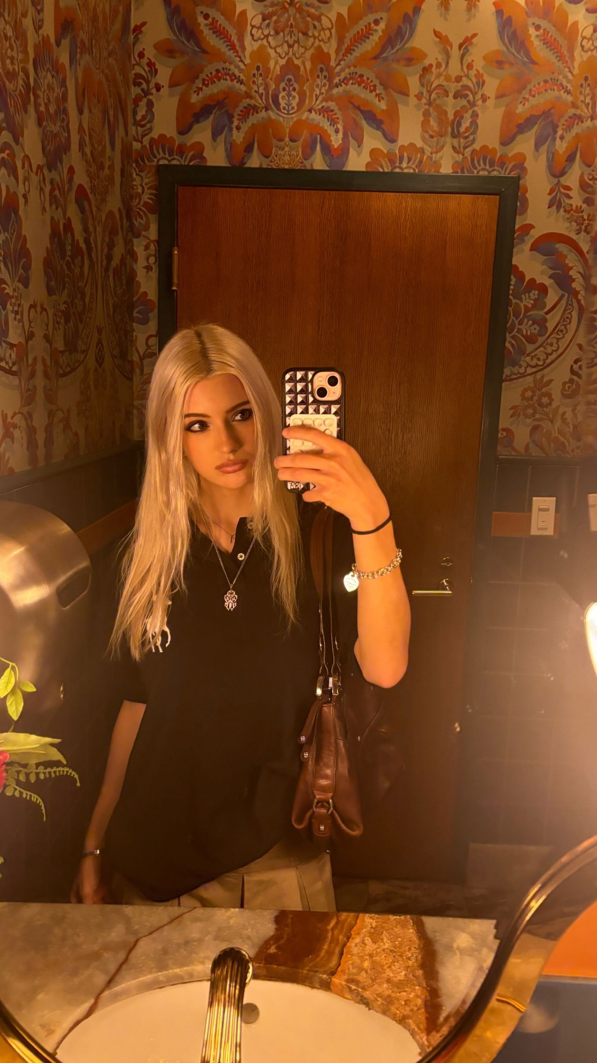 rchhhll instagram image archive image