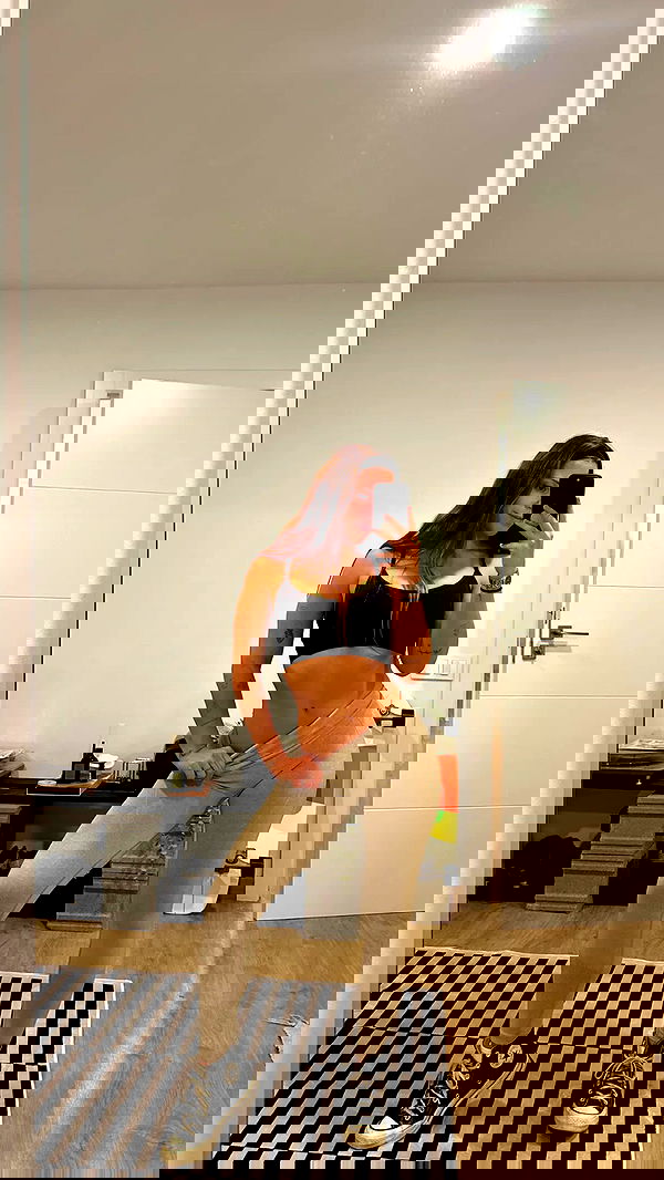 rebeccaschez rebeccaschez archive image