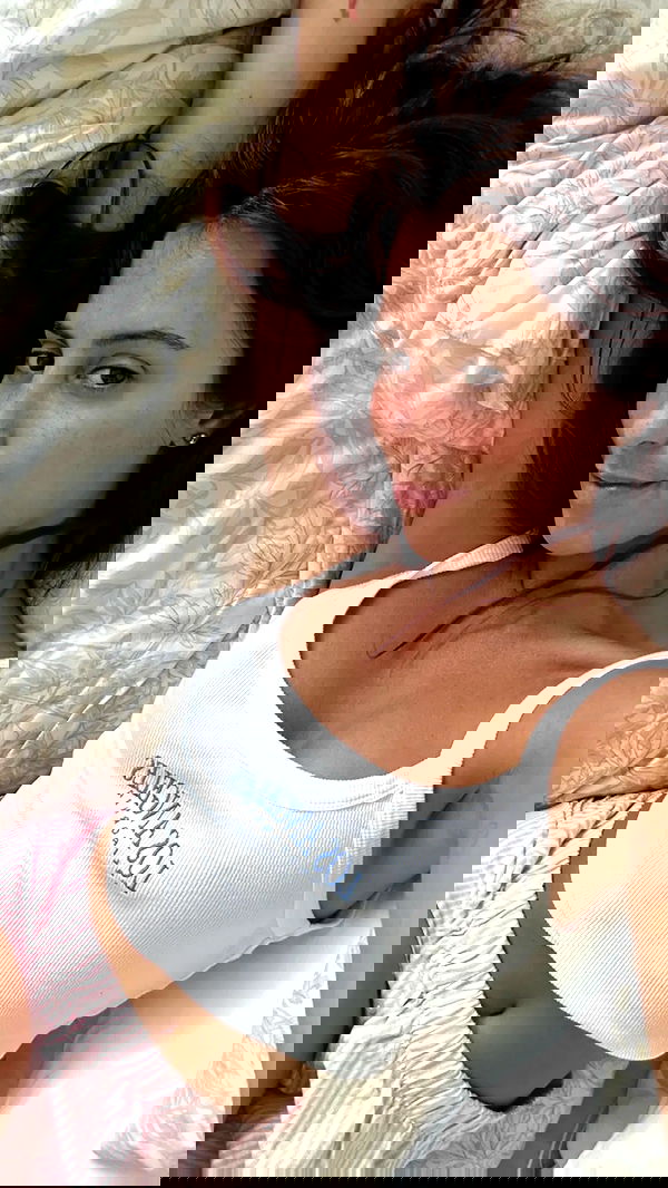 rebeccaschez rebeccaschez archive image