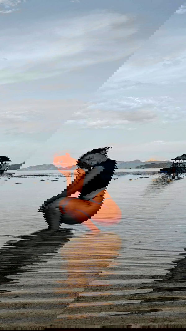 rebeccaschez rebeccaschez archive image