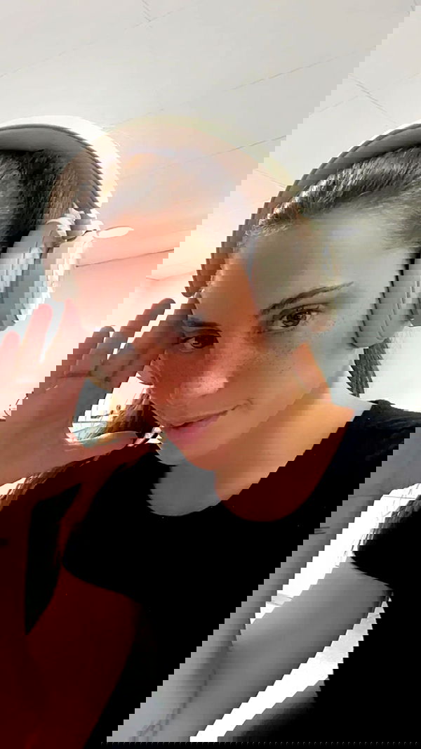 rebeccaschez rebeccaschez archive image