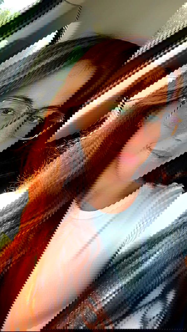 rebeccaschez rebeccaschez archive image