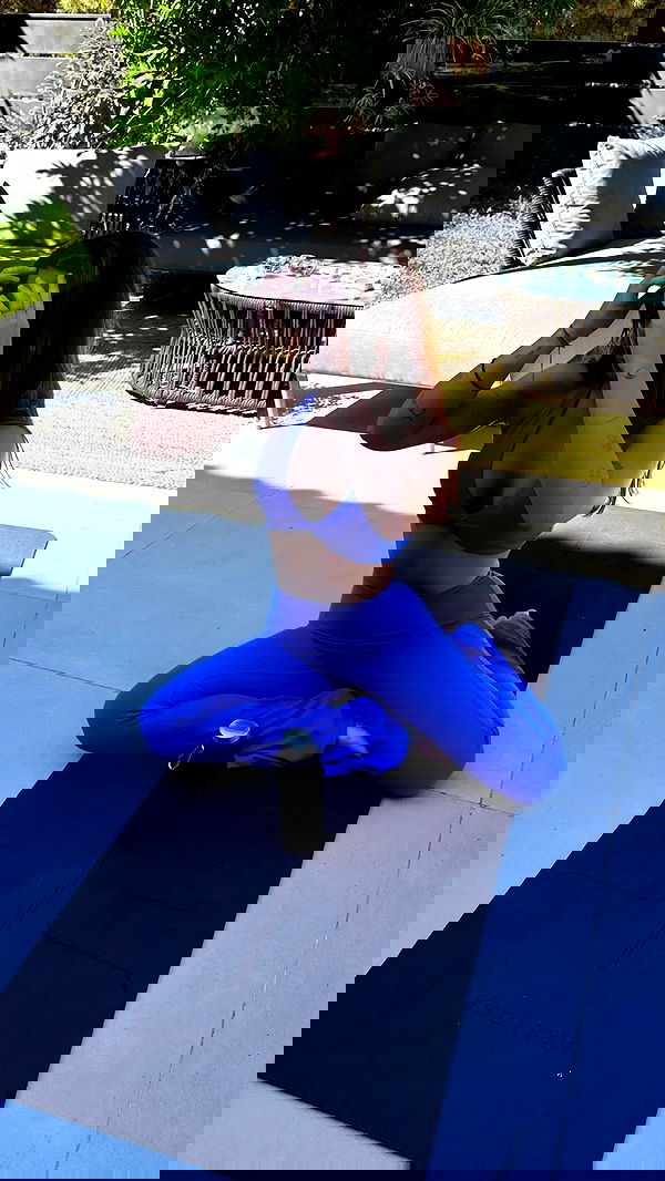 rebeccaschez rebeccaschez archive image