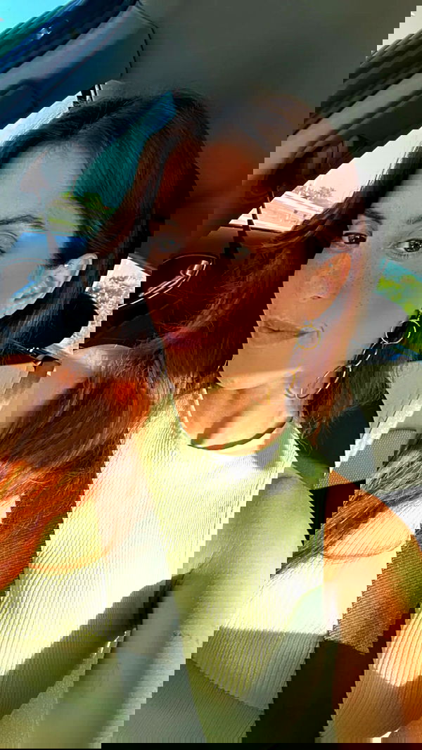 rebeccaschez rebeccaschez archive image