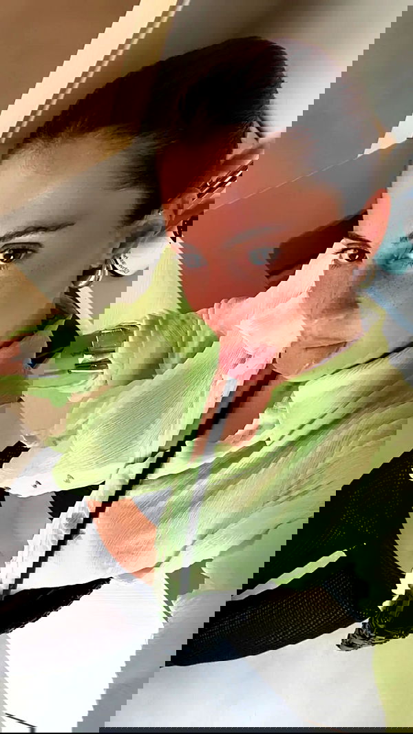 rebeccaschez rebeccaschez archive image