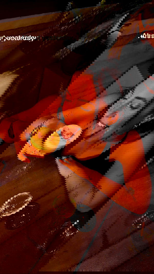 rebeccaschez rebeccaschez archive image