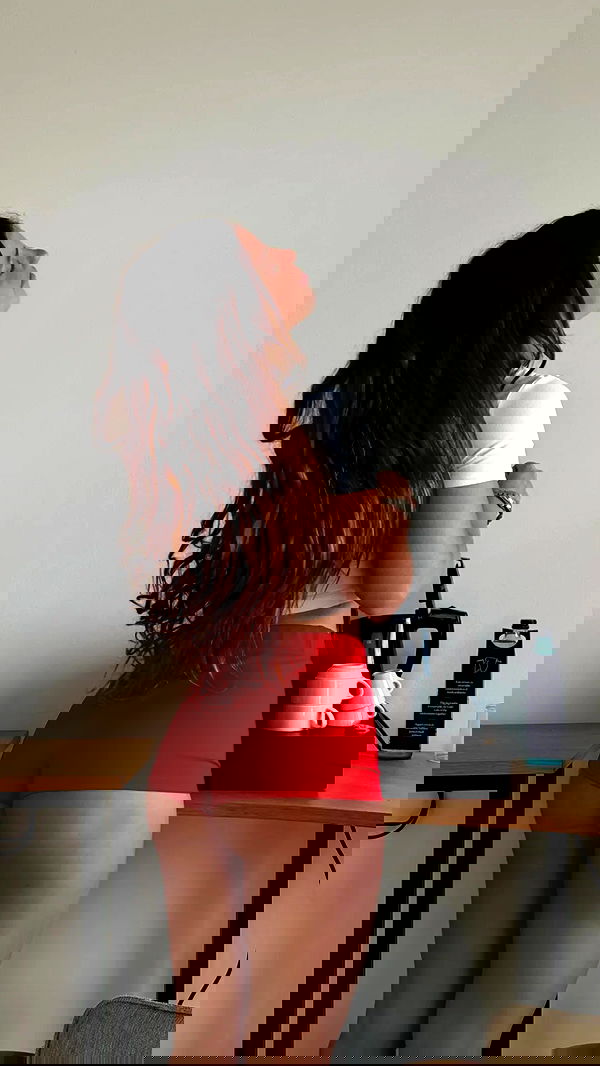 rebeccaschez rebeccaschez archive image