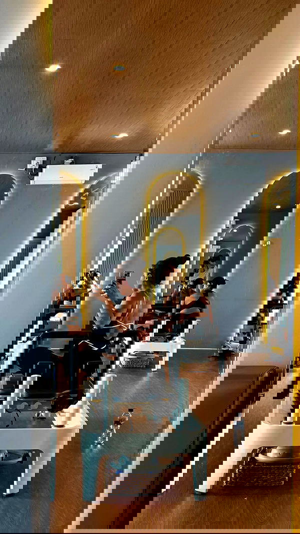 rebeccaschez rebeccaschez archive image