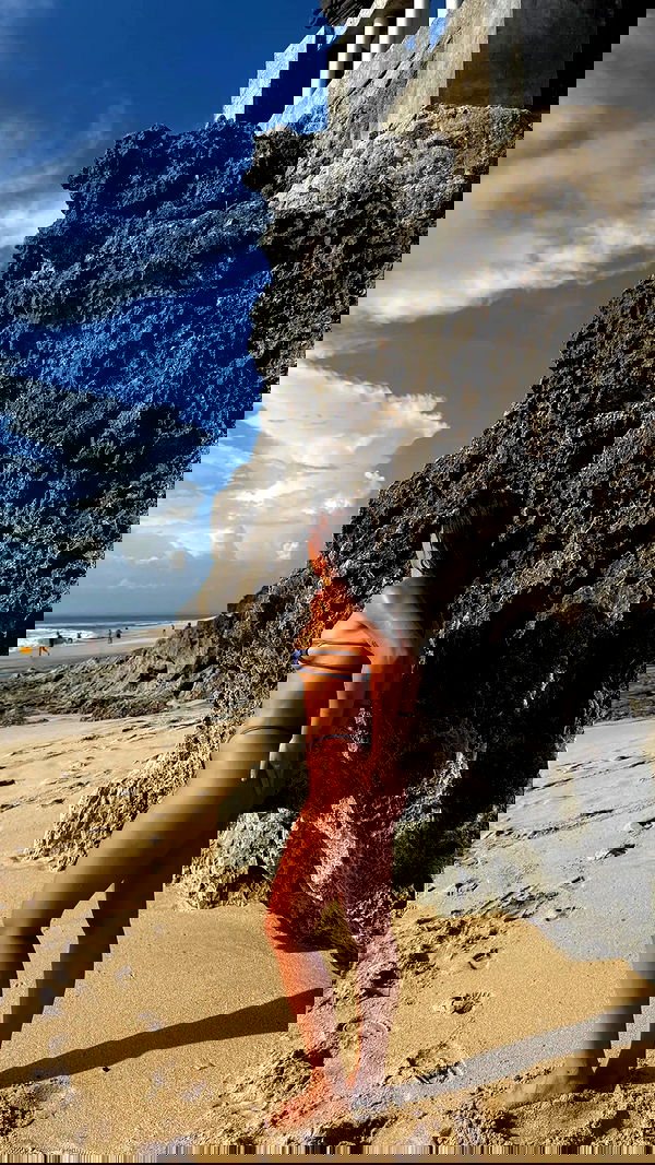 rebeccaschez rebeccaschez archive image