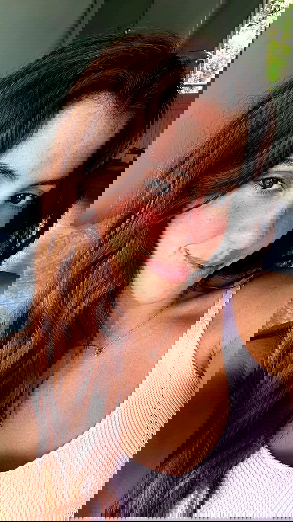 rebeccaschez rebeccaschez archive image