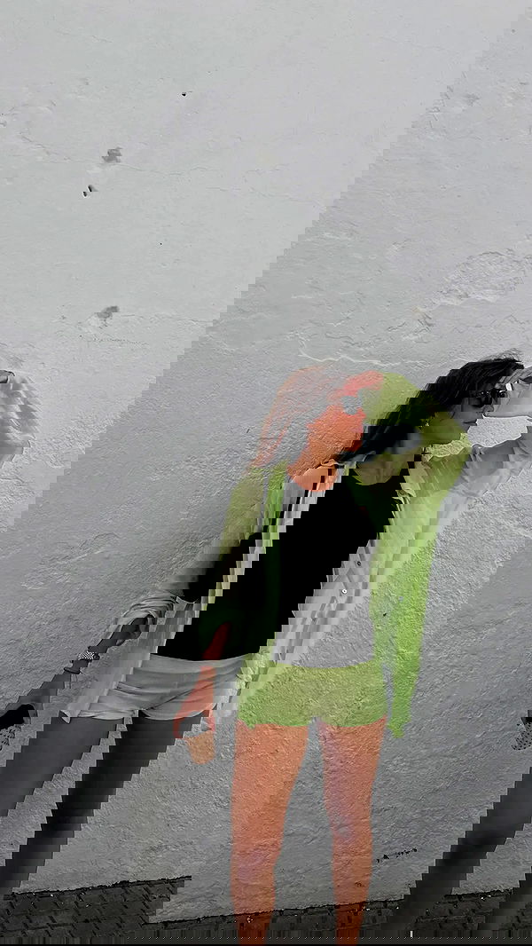 rebeccaschez rebeccaschez archive image