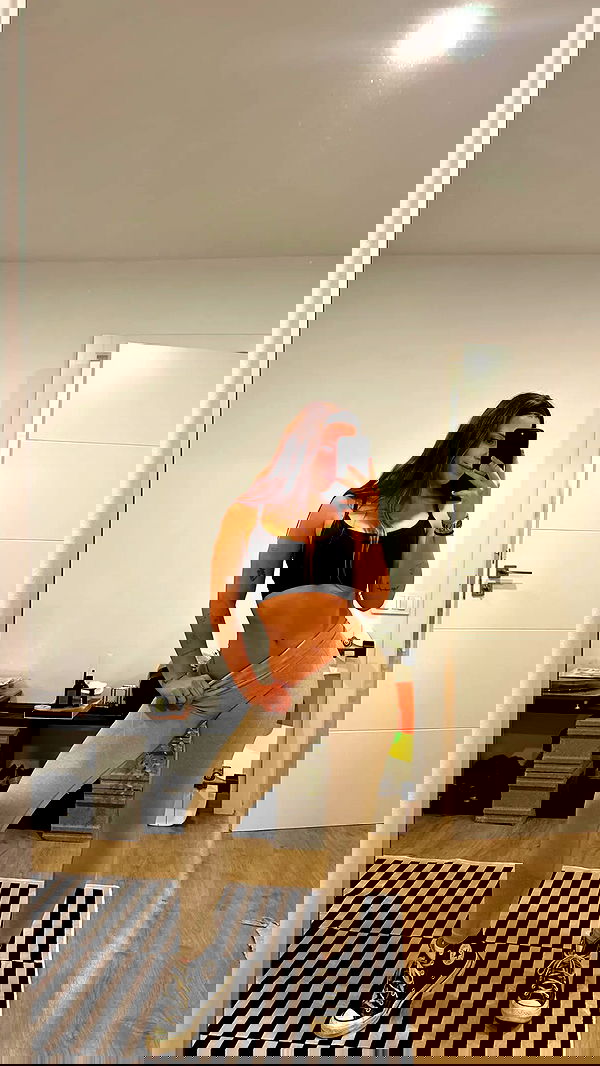 rebeccaschez rebeccaschez archive image