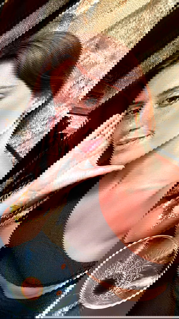 rebeccaschez rebeccaschez archive image