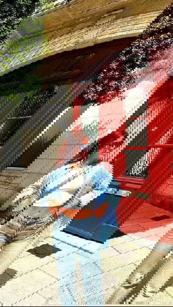 rebeccaschez rebeccaschez archive image