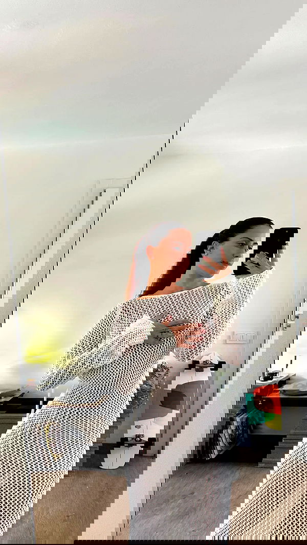 rebeccaschez rebeccaschez archive image