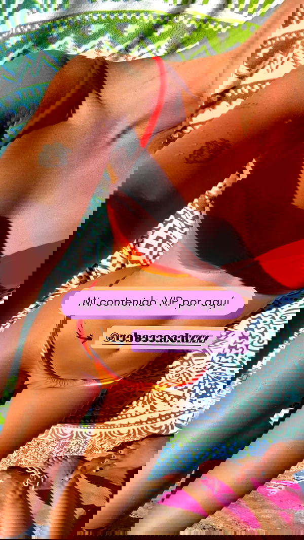 rebeccaschez rebeccaschez archive image