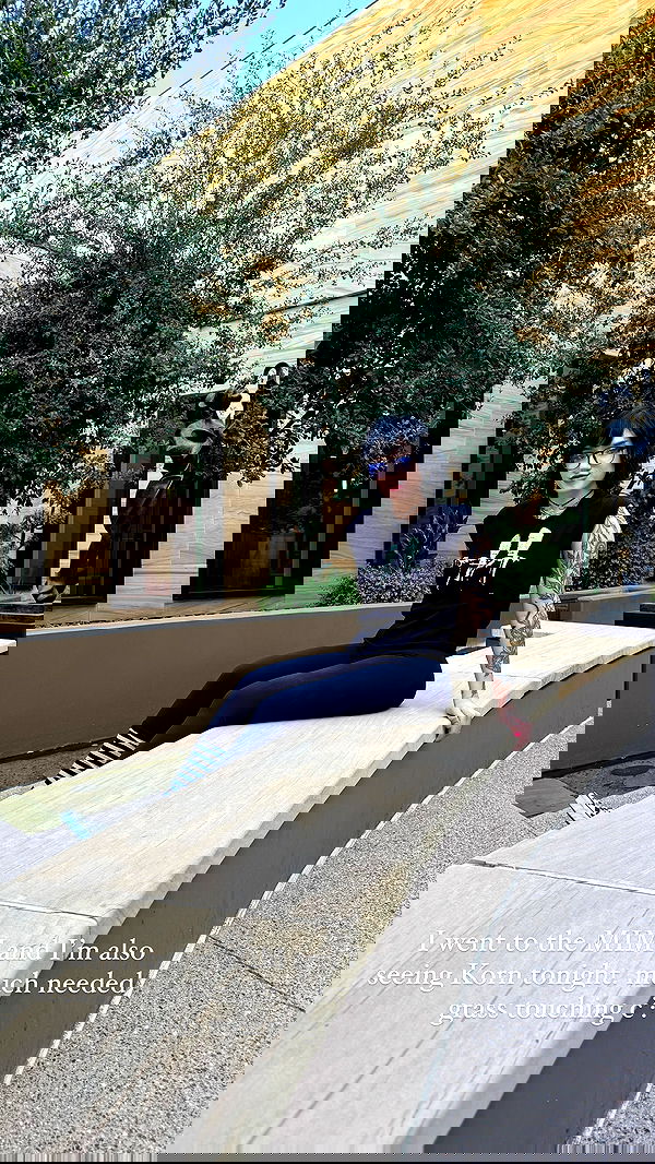 redroomromance redroomromance archive image