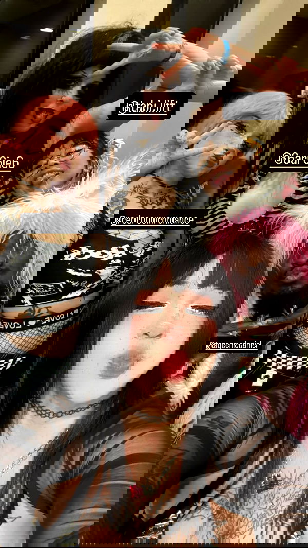 redroomromance redroomromance archive image