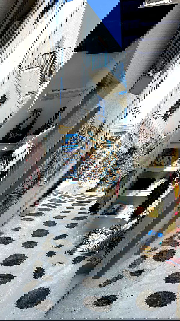 redroomromance redroomromance archive image