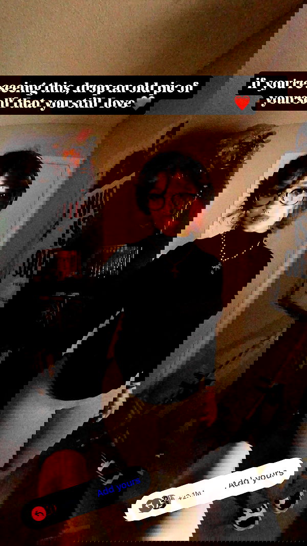 redroomromance redroomromance archive image