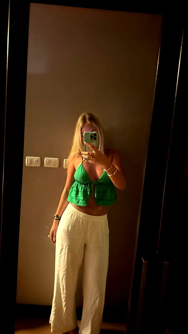 rhiannonmates instagram image archive image