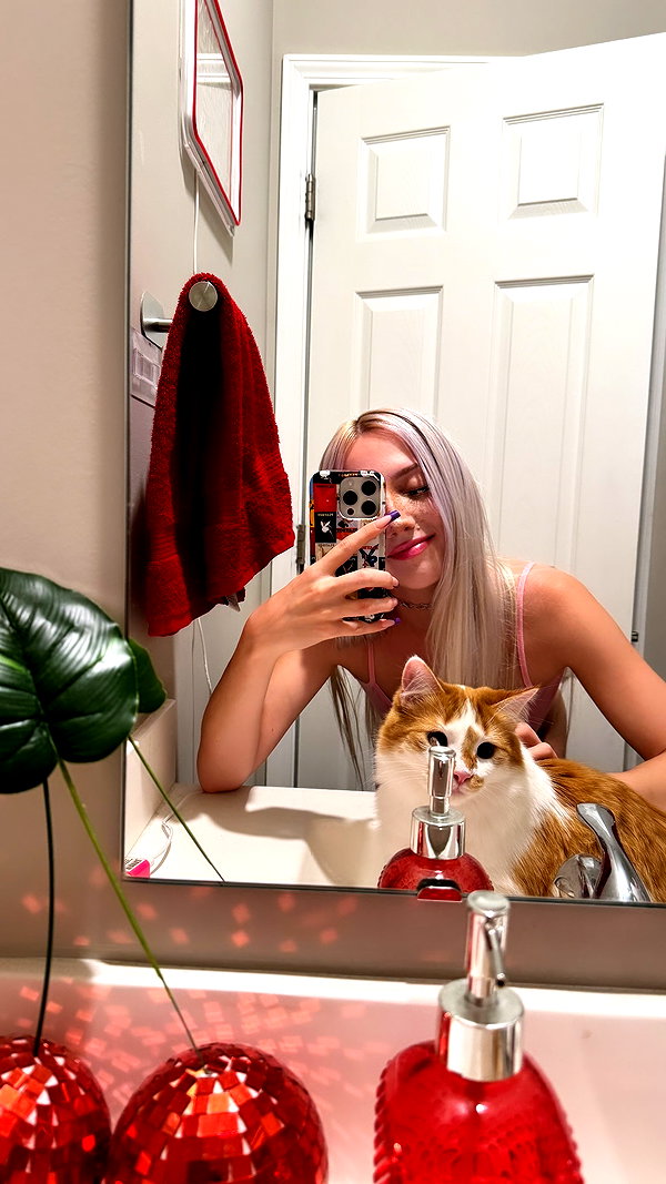 riaraexo instagram image archive image