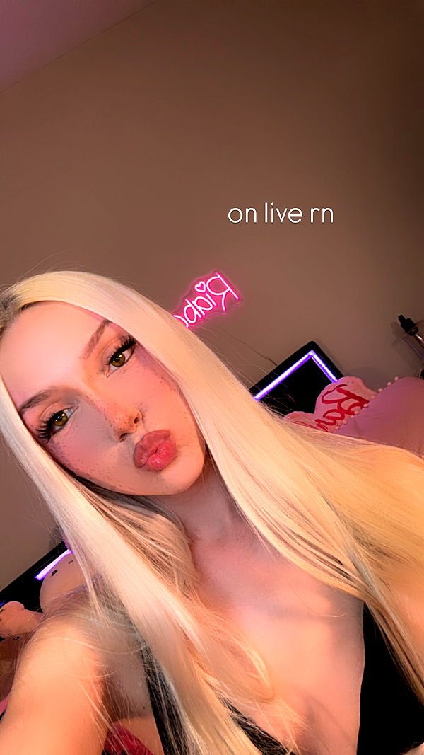 riaraexo instagram image archive image