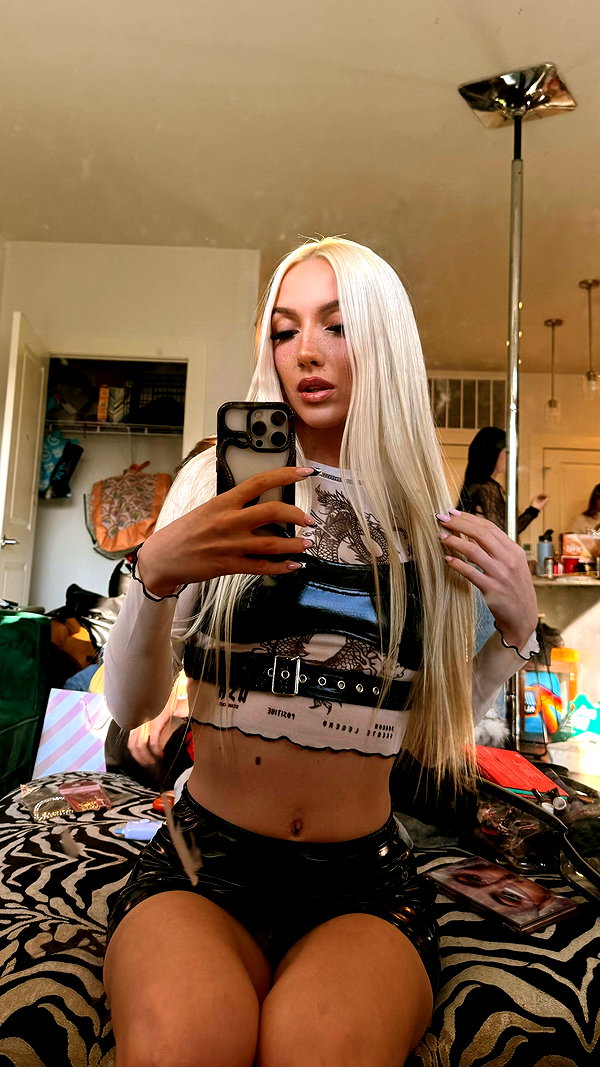 riaraexo instagram image archive image