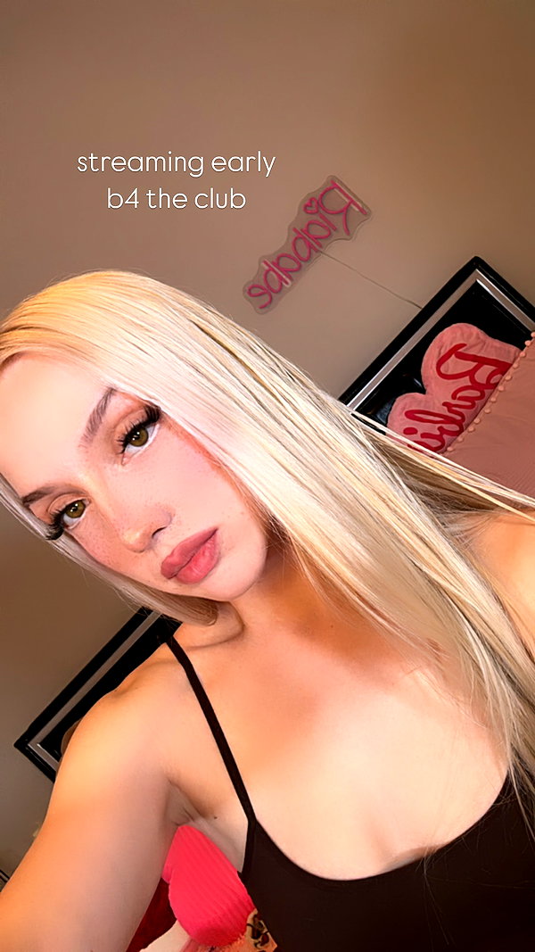 riaraexo instagram image archive image