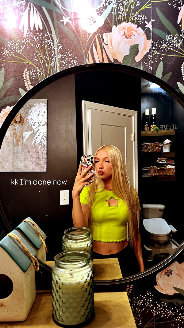 riaraexo instagram image archive image