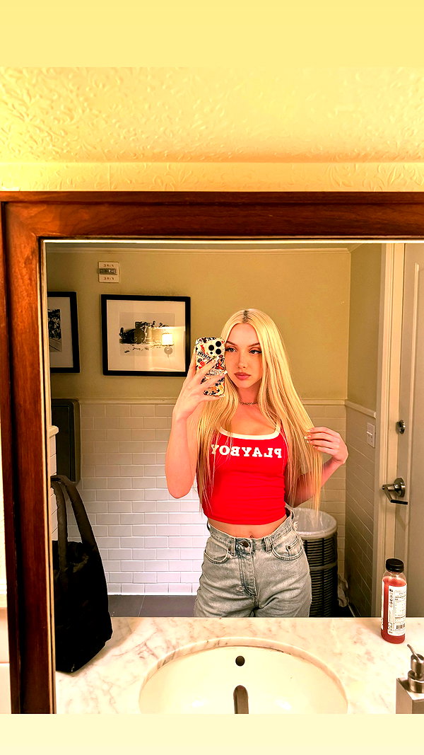 riaraexo instagram image archive image