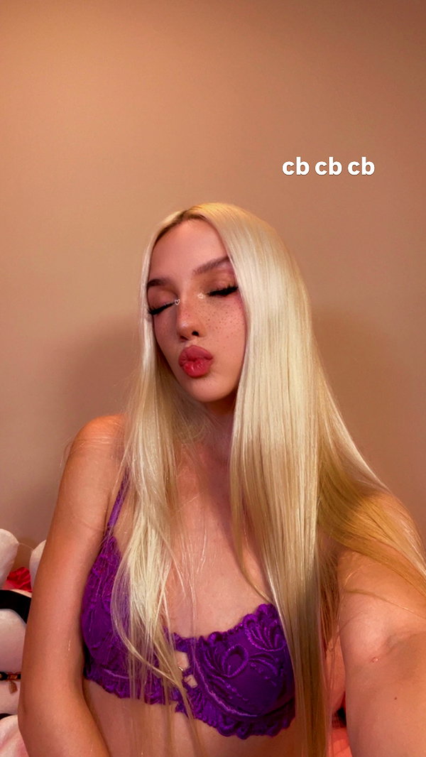 riaraexo instagram image archive image