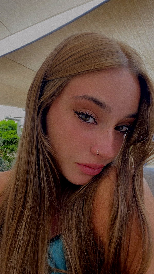 romi_azruel instagram image archive image
