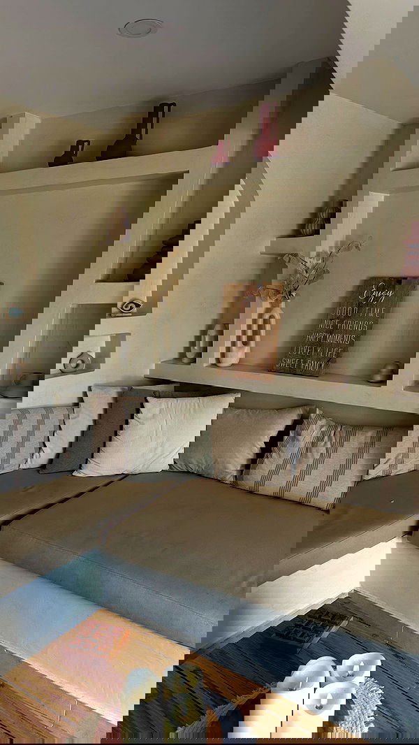 roni.benshushan roni.benshushan archive image