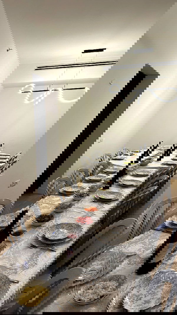 roni.benshushan roni.benshushan archive image